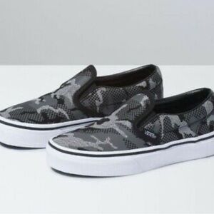 VANS OFF THE WALL Classic Slip On Youth Grey/Blk Camo sneakers